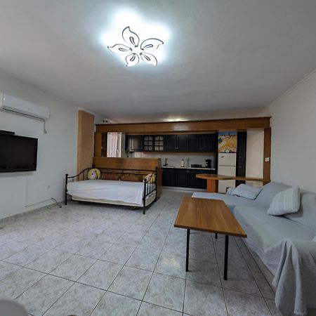 Lazarus Apartments Monemvasía Zewnętrze zdjęcie